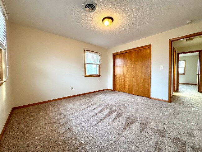 Foto del edificio - 214 8th Ave SE