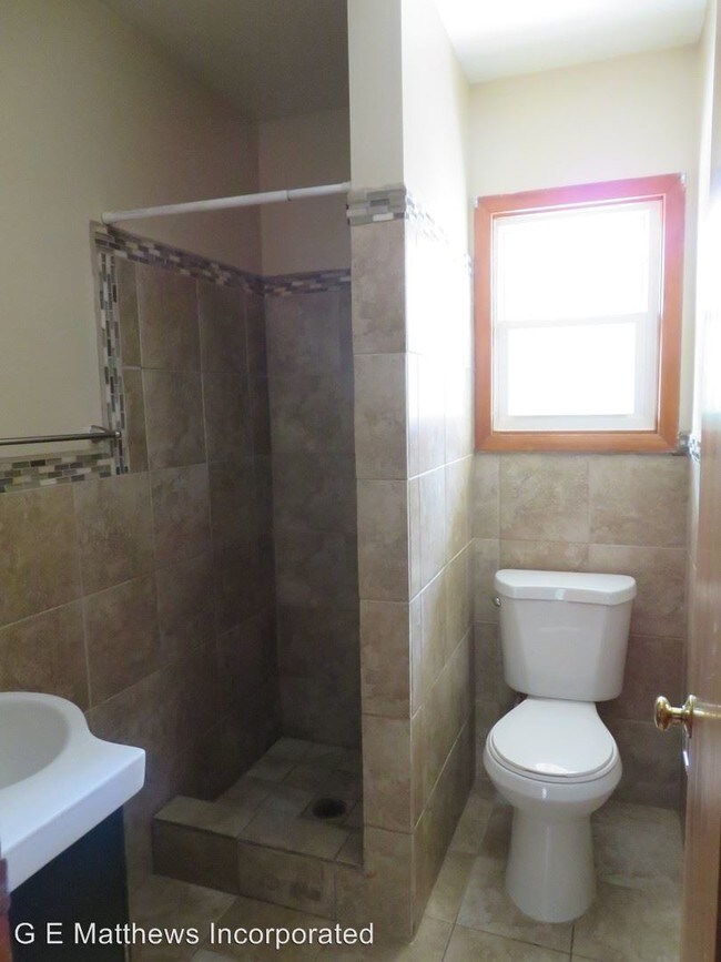 Building Photo - 3 br, 2 bath House - 2218 Squirrel Level Road