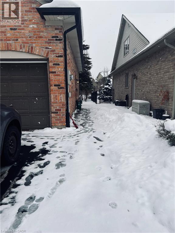 Photo du bâtiment - 5542 Twelve Mile Trail