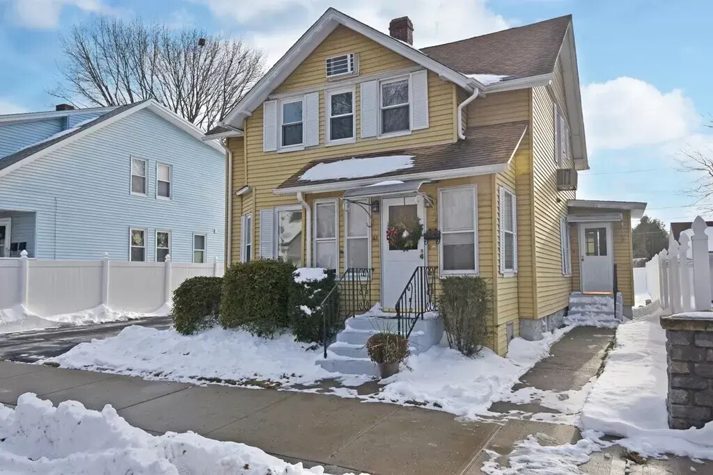 Primary Photo - 43 Tampa St