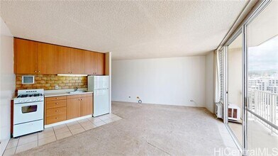 Building Photo - 750 Amana St