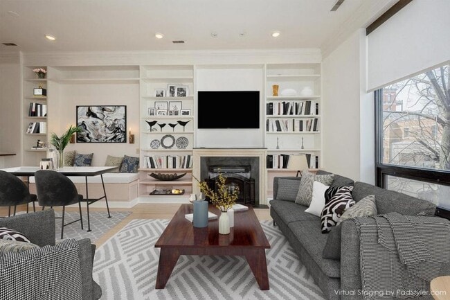 Building Photo - 2 bedroom in Chicago IL 60610