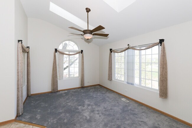 Foto del edificio - 2232 Dawson Ln