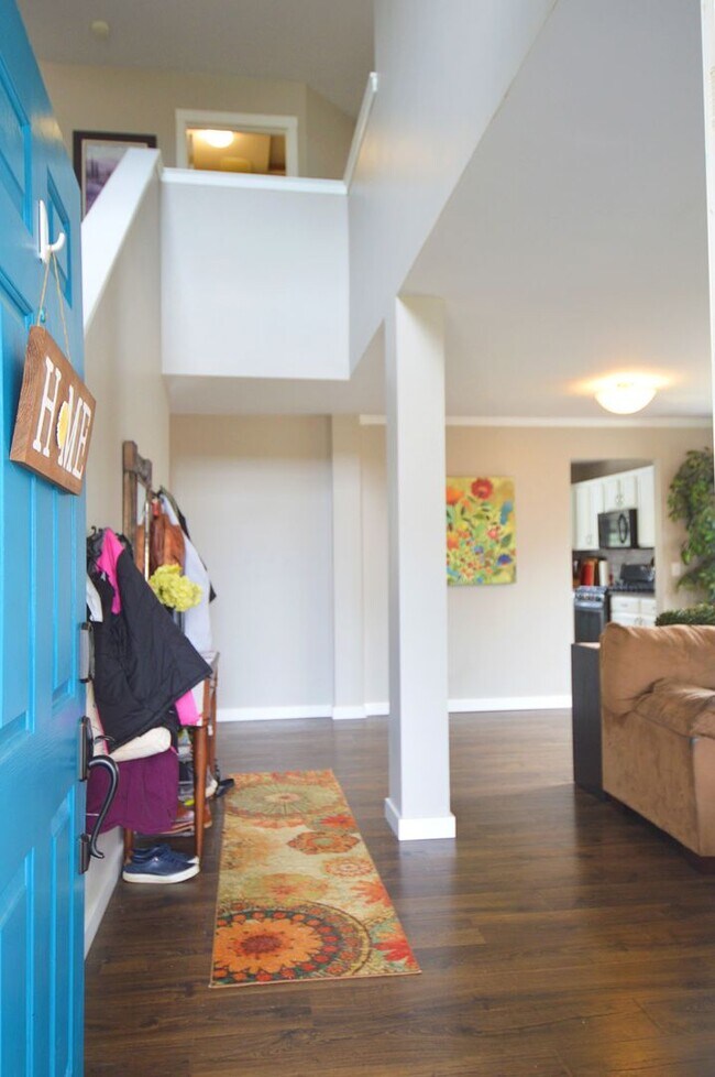 Foto del edificio - 4 Bedroom home in North Shore Country Club...