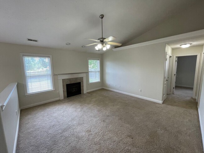 Foto del edificio - Three Bedroom Single Family Home - West La...