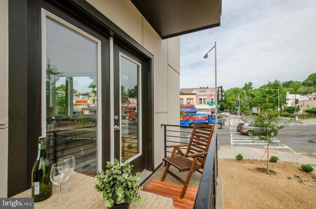Foto del edificio - 3619 14th St NW