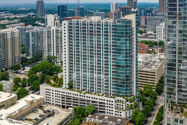 Foto del edificio - 860 Peachtree St NE