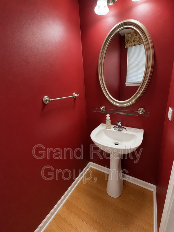 Foto del edificio - 2265 W Bentley Ln