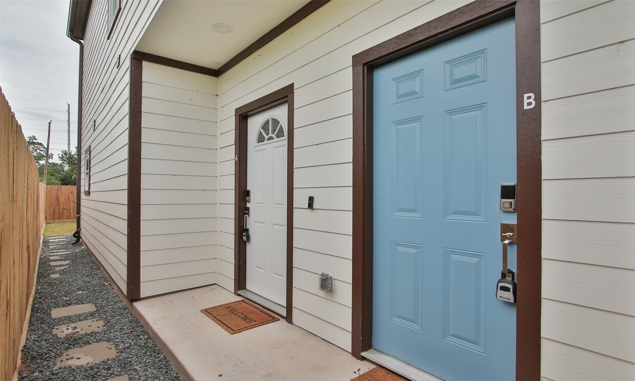 Foto principal - 3533 Mt Pleasant St