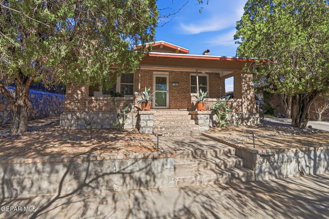 Building Photo - 3703 Cambridge Ave