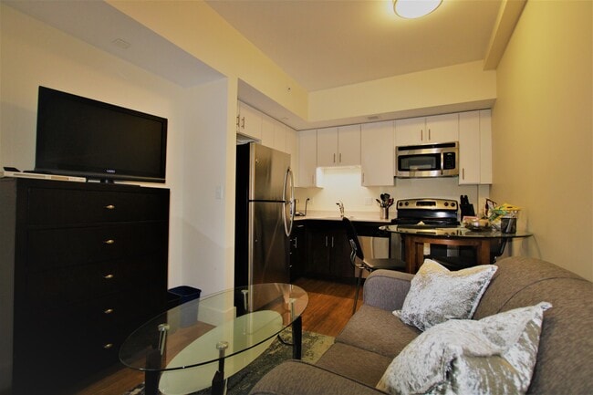 Photo - 8 Winter St Apartment