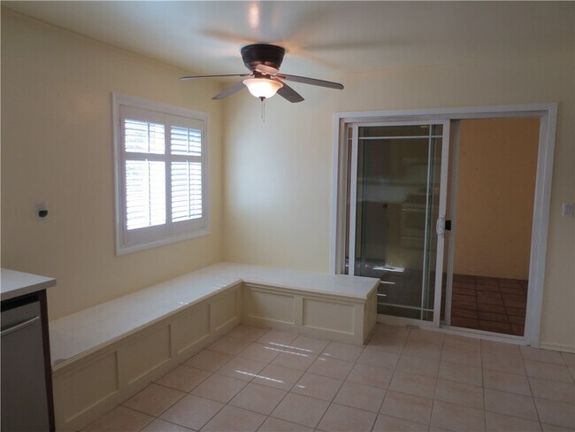 Foto del edificio - 2312 Connor Ave