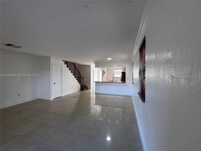 Foto del edificio - 8405 SW 137th Ave