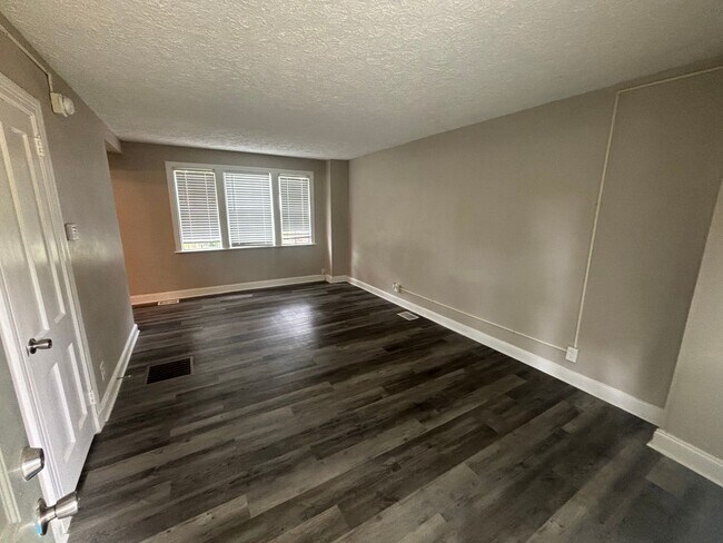 Foto del interior - Legacy Kingsport