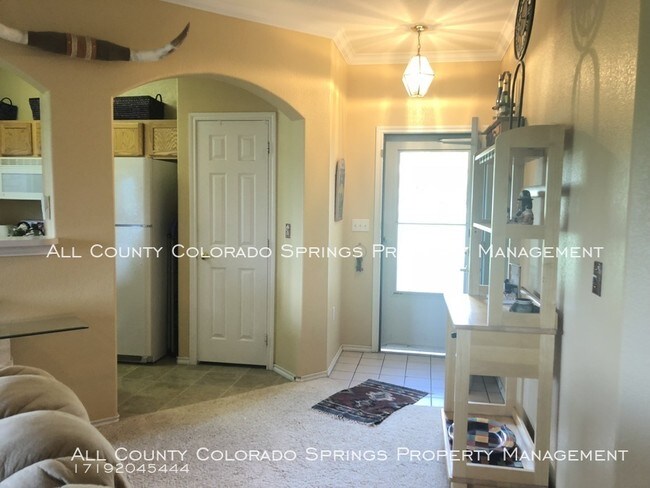 Building Photo - 4008 Riviera Grove #103