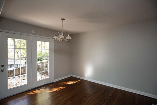 Foto del edificio - 2920 S Bryant St