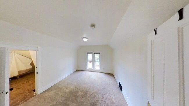 Photo - 8 S Normal St Townhome