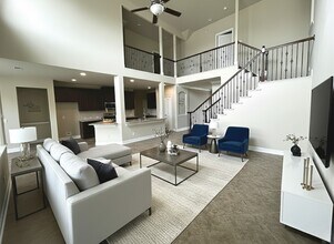 Building Photo - 307 Maverick Run Ct