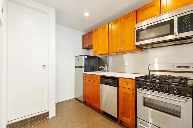 Foto del edificio - 125 E 39th St