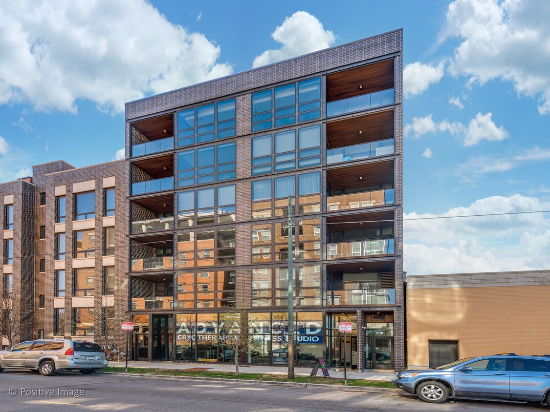 Foto principal - 1018 N Larrabee St