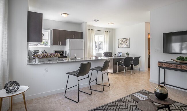 Foto del edificio - 407 W 77th St