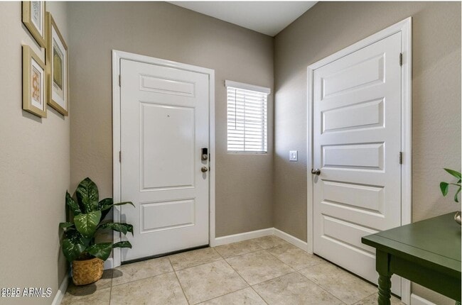 Building Photo - 5209 W San Gabriel Ave