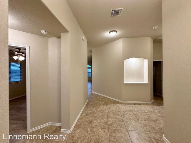 Building Photo - 3 br, 2 bath House - 312 Ore Lane