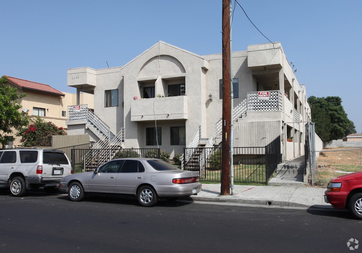 2528 Edwards Ave, South El Monte, CA 91733 Apartments in South El