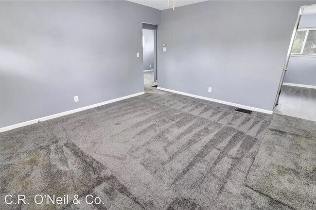 Building Photo - 2 br, 1 bath House - 4010 Sexton Drive