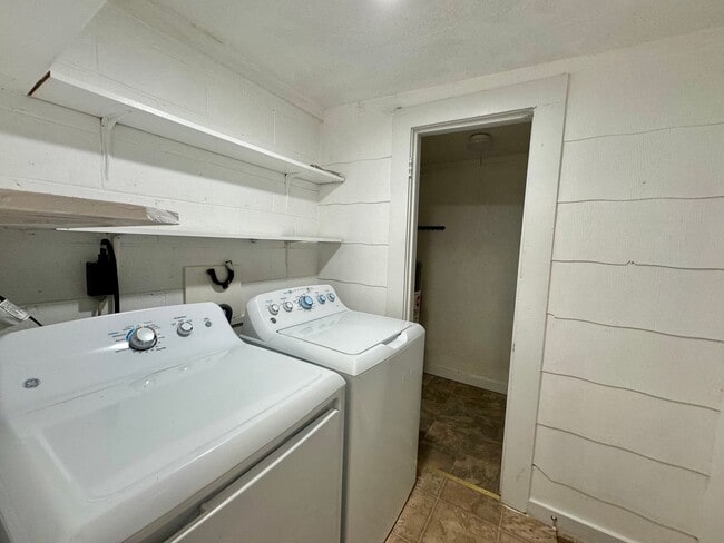 Building Photo - Location, Community, and Quality Living, S...