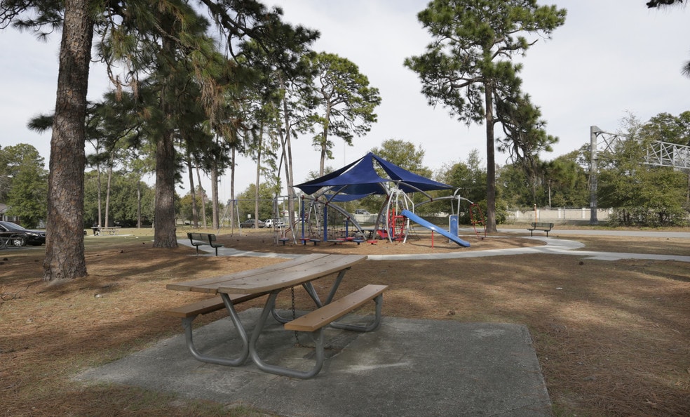 Is Lake Forest a Good Place To Live in Jacksonville? Neighborhood