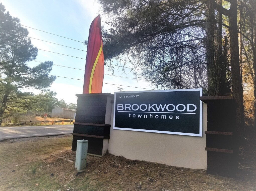 Foto principal - Brookwood Townhomes