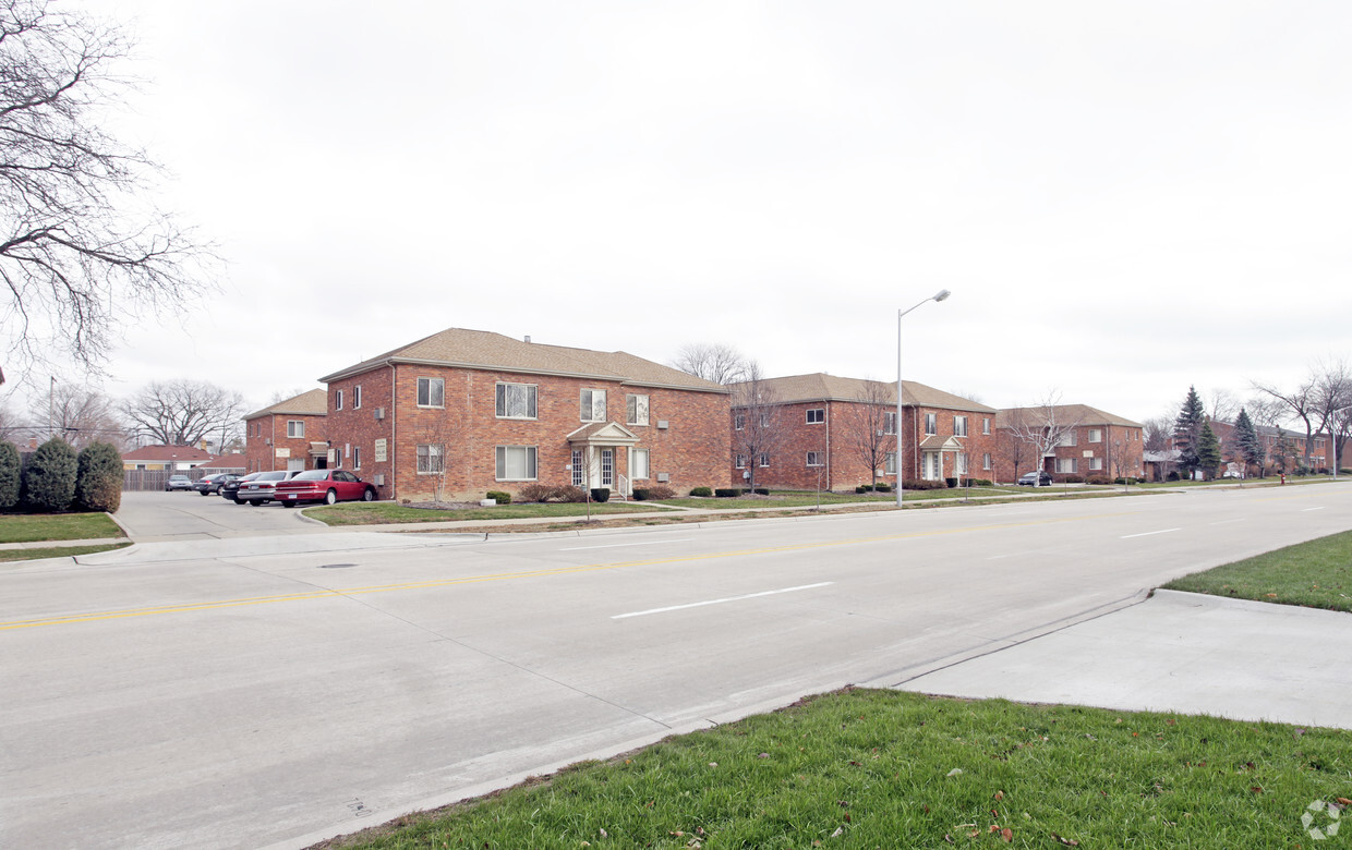 Foto del edificio - Birch Tree Apartments