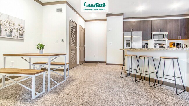 Foto del edificio - 1417 Crazy Horse Ln