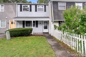 Building Photo - 44 Wooded Way
