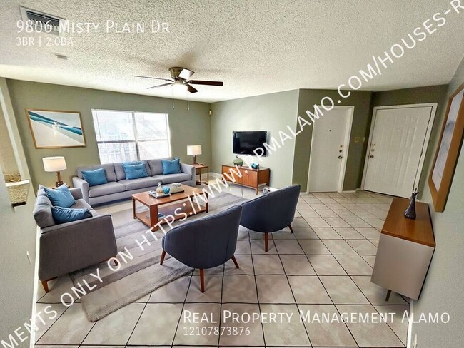 Building Photo - 9806 Misty Plain Dr