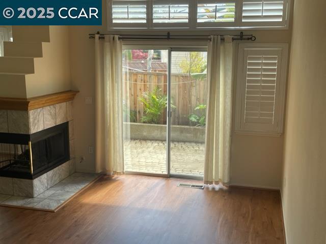 Foto del edificio - 1328 Shell Ln