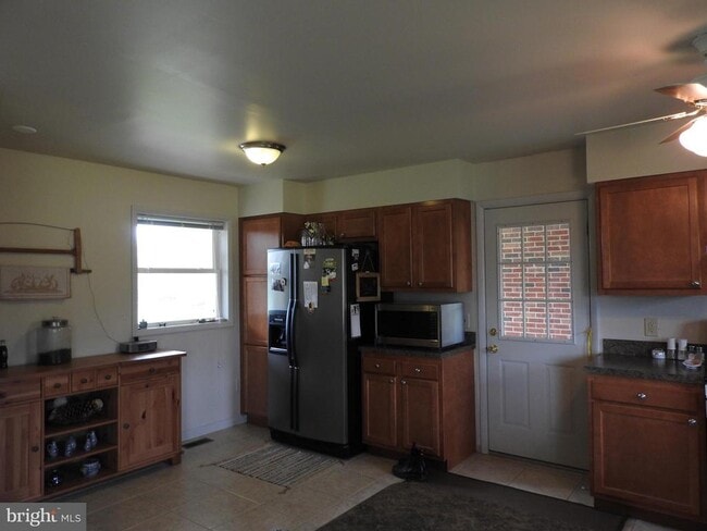 Foto del edificio - 2711 Bel Pre Rd