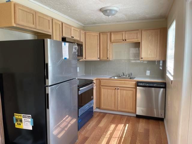 Foto del edificio - 1425 W 30th St