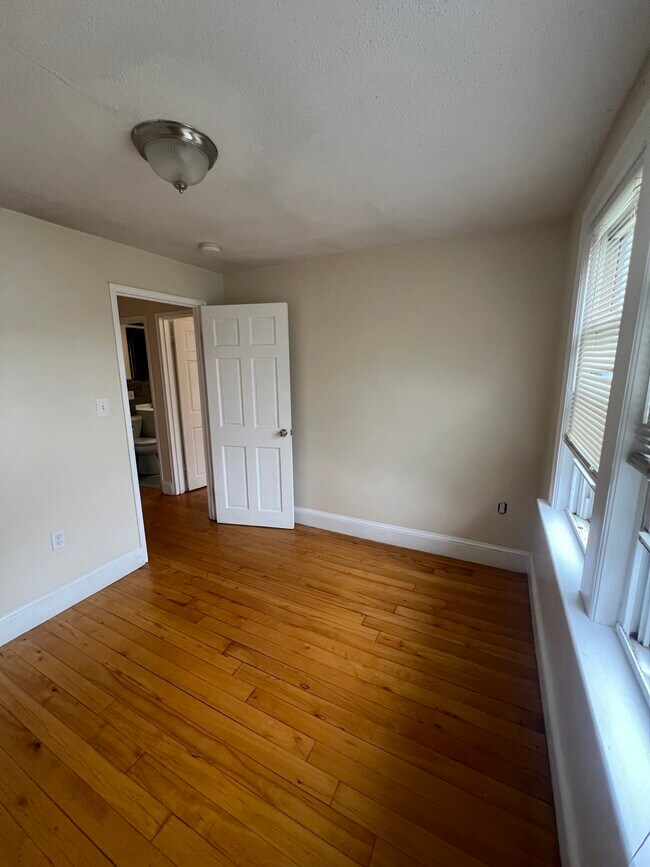 Foto del edificio - 34 Meadowbank Ave