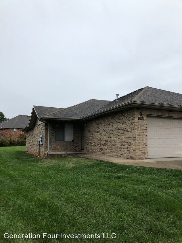 Foto principal - 2 br, 2 bath House - 4025 S Fort