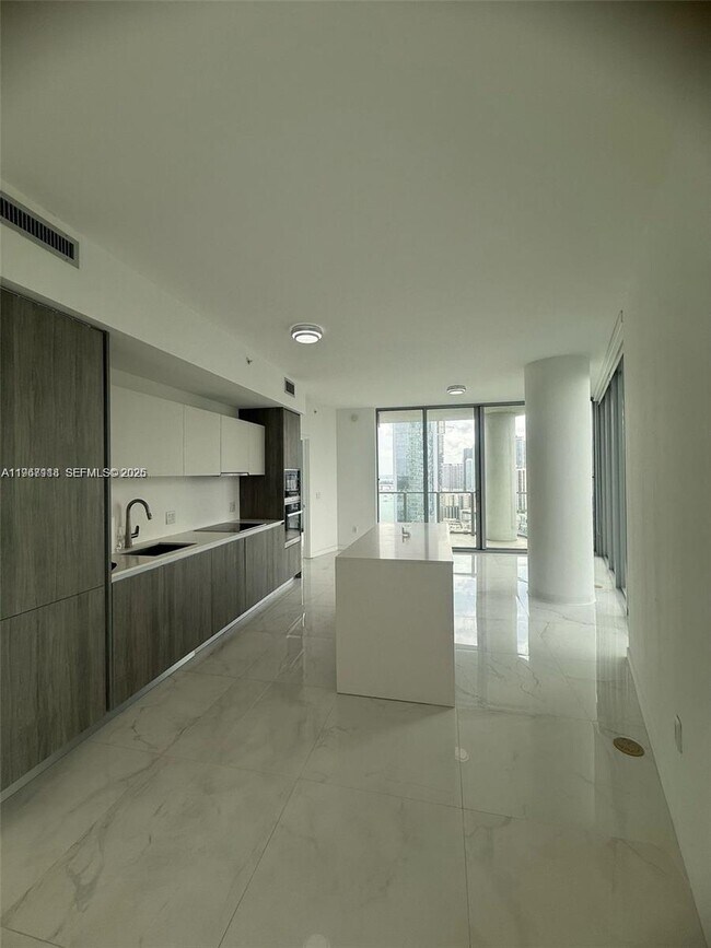 Foto del edificio - 2900 NE 7th Ave