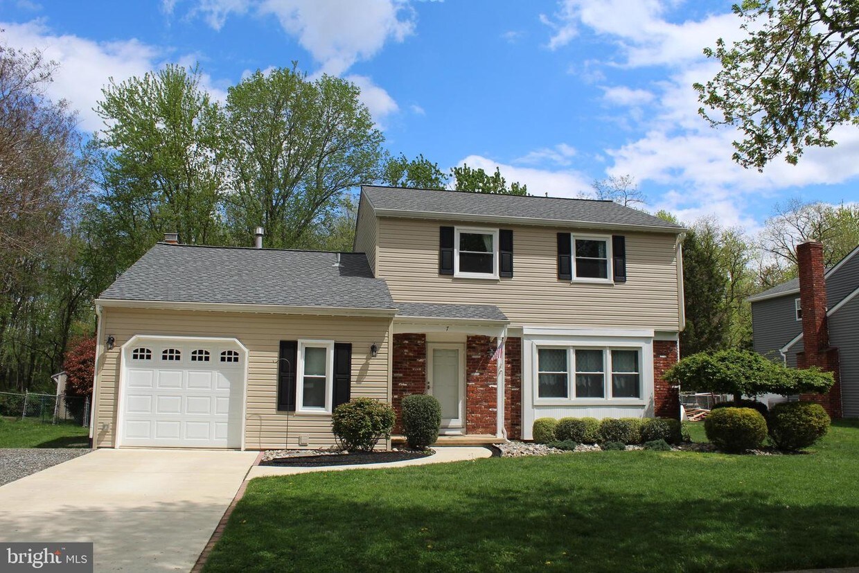 7 Mindy Dr, Moorestown, NJ 08057 House for Rent in Moorestown, NJ