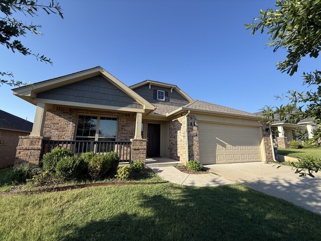 Photo - 4405 W Country Club Dr (Stillwater, OK) House