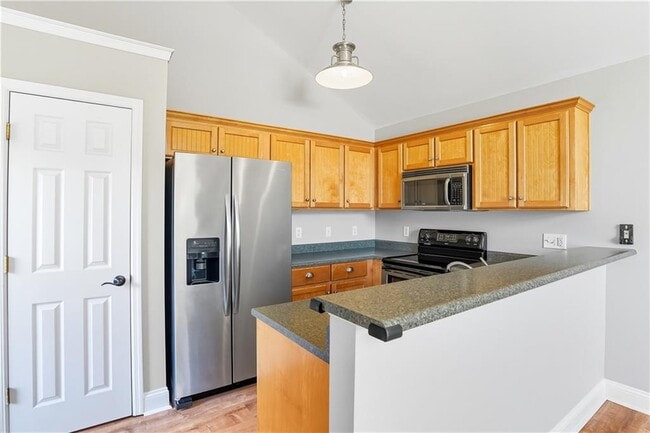 Building Photo - 421 Atlantic Dr
