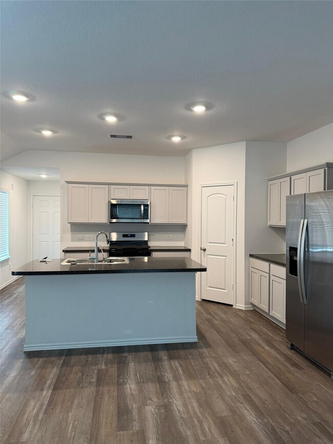 Building Photo - 6007 Diamond Vis Ct