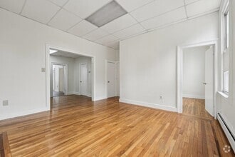 Building Photo - 570 Newark Ave