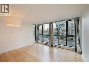 Building Photo - 1331 Alberni St
