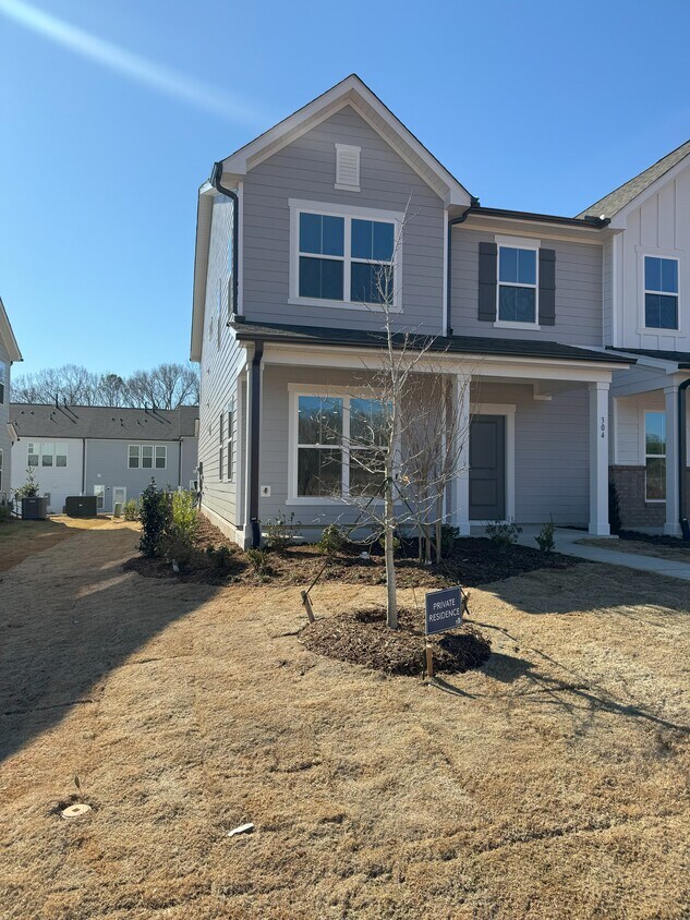 Primary Photo - 304 Abbots Mill Dr