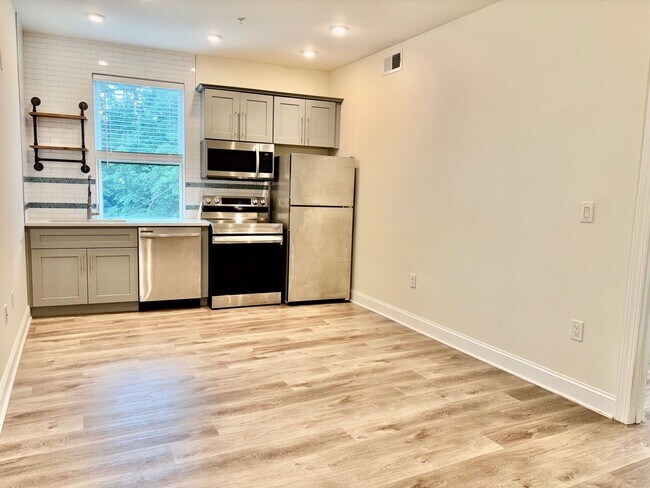 Foto del edificio - 511 Gorgas Ln